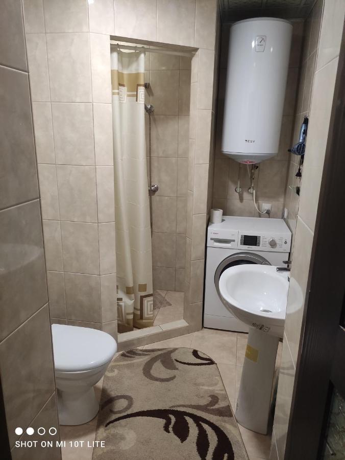 Садиба Тарниця Krivorovnya Exterior foto